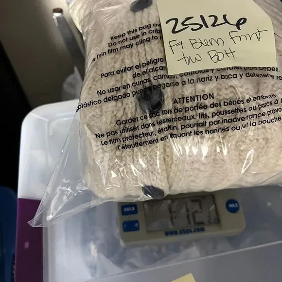 Blarney Woolen Mills Aran Cable Knit Cardigan Ivory Wool Cozy Warm Sweater S/M - Picture 9 of 10